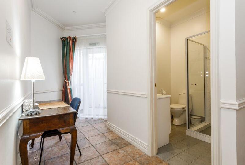 Inn The Tuarts Guest Lodge Busselton Accommodation - Adults Only Eksteriør billede